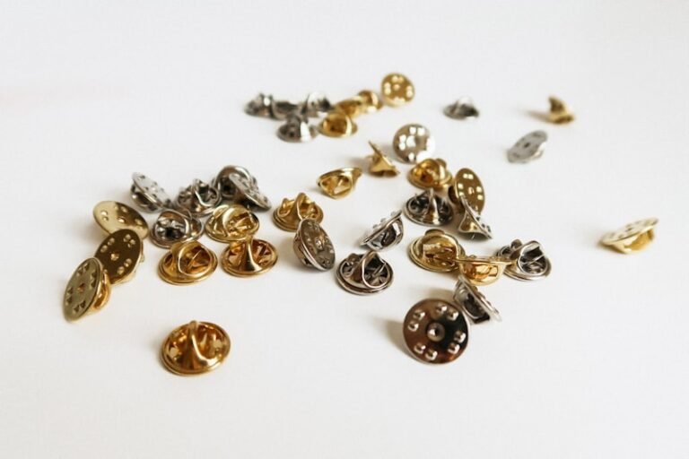 Lapel Pins – Soft Enamel Hat Decoration Pins